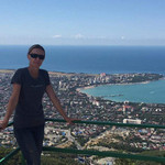 Natalia, 49 (1 , 0 )